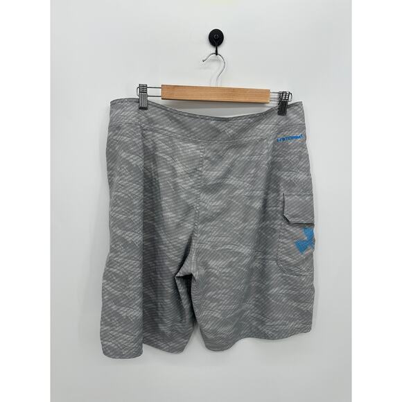 Under Armour Mens Gray Board Shorts Size 36 Beach Swim Trunks 10.5" Inseam Vaca - Picture 2 of 6
